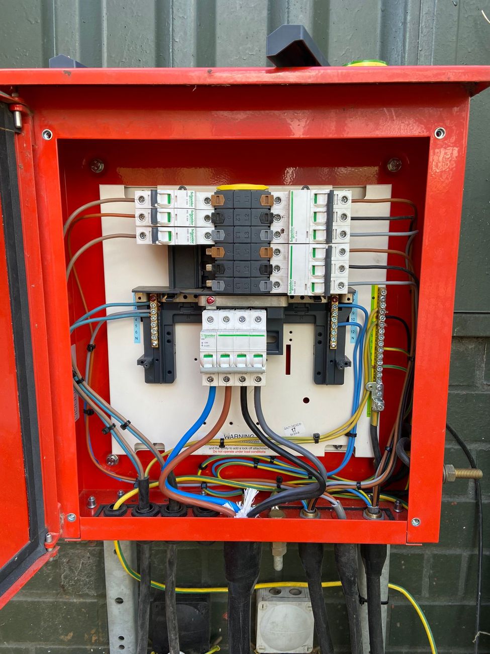 Commercial 3-phase distribution board