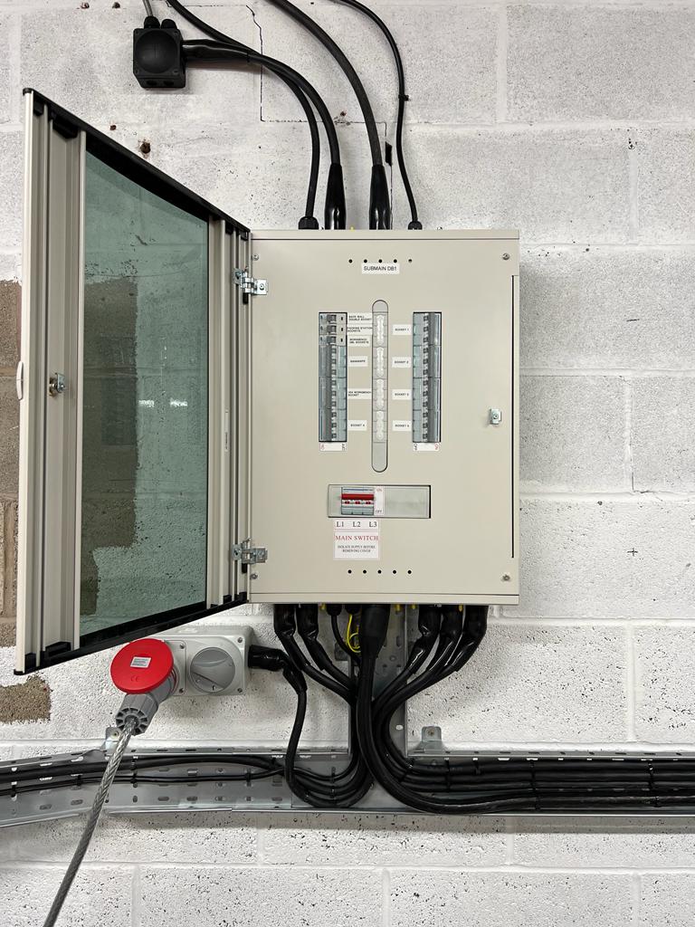 Consumer unit with labelled circuits, ready for inspection